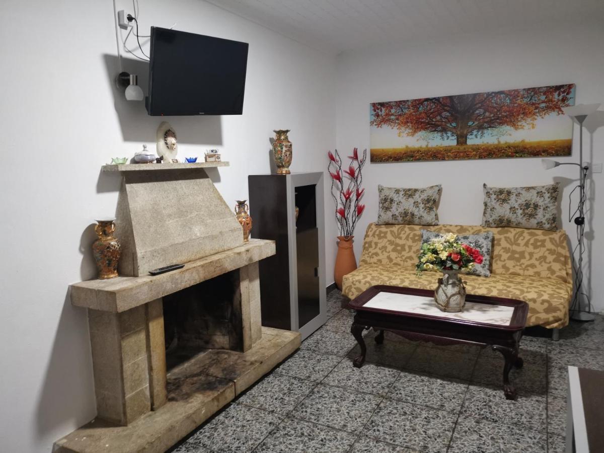 Casa Cadabon Apartment ปอนเตเบดรา ภายนอก รูปภาพ